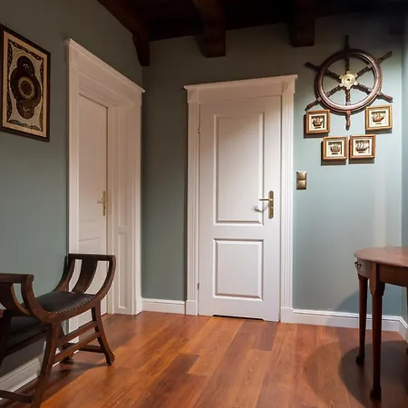 شقة Old House 2