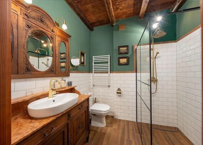 Apartment Old House 2 *